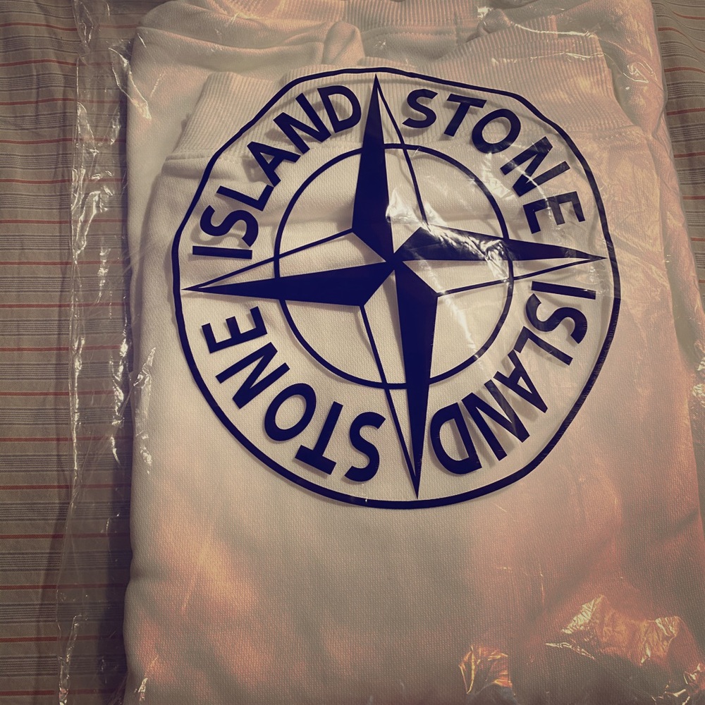 brand New stone island sweater
